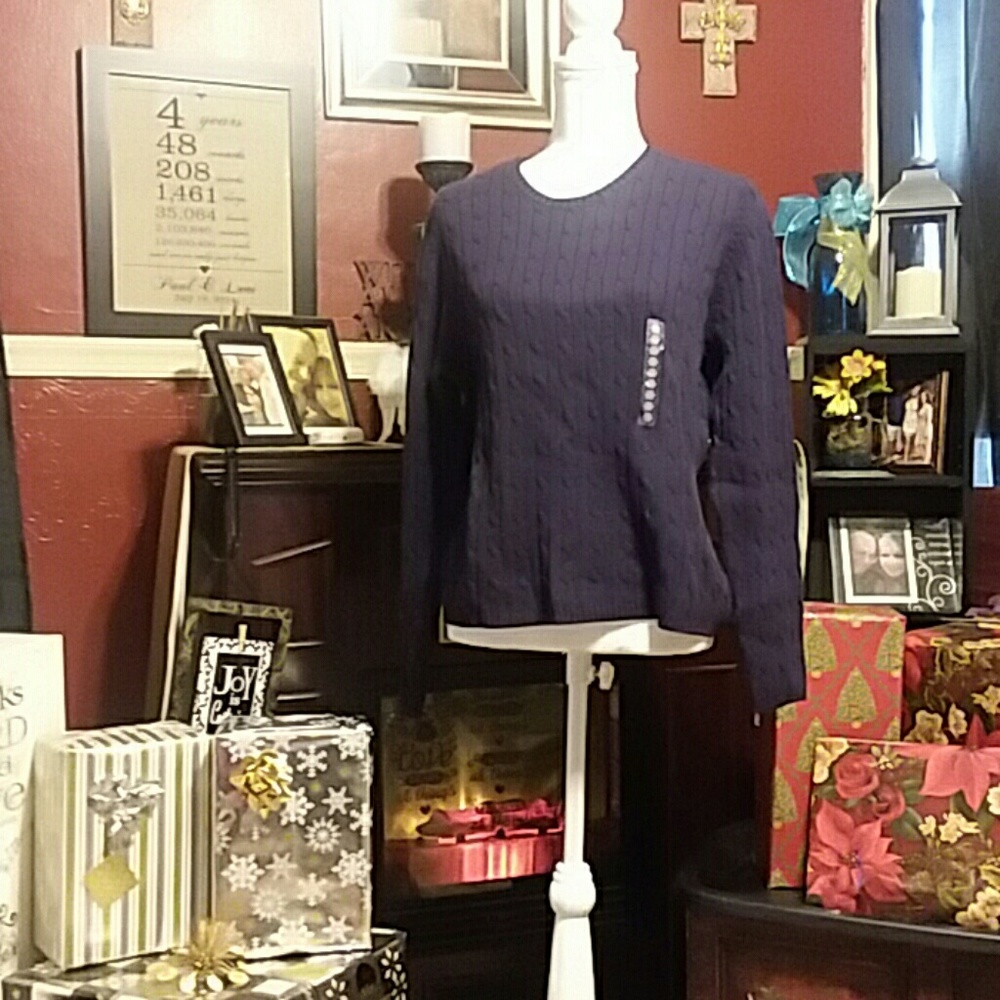 $6 mustbebundled*Sweater(1)d